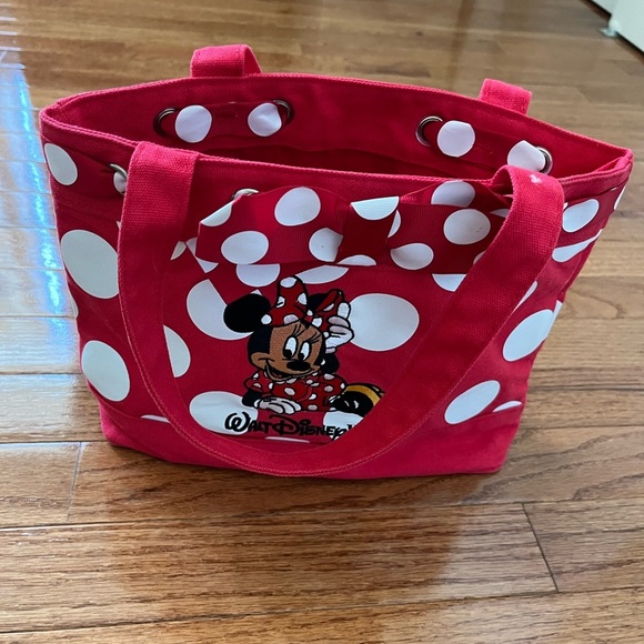 Authentic Disney Parks Minnie Mouse bag, red and white in good condition - Picture 9 of 13